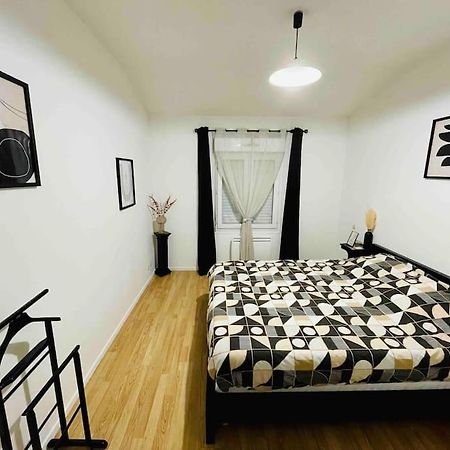 Апартаменти Superbe Duplex Cosy Реймс Екстер'єр фото